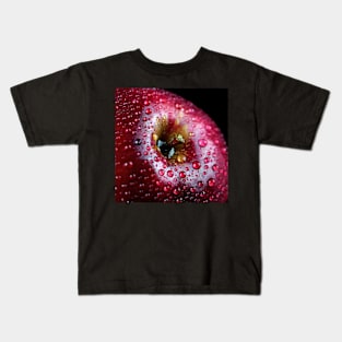 An apple Kids T-Shirt